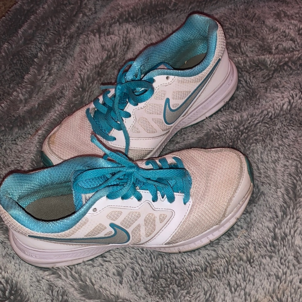 nike running shoes
